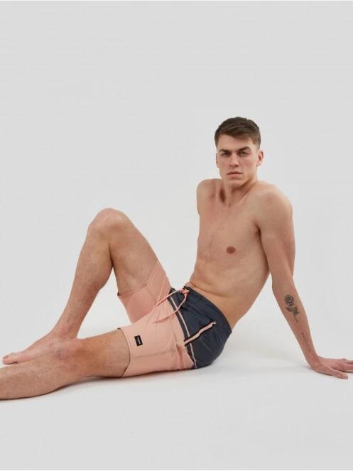sort de plaja pt. barbati Fundango Morris Boardshort roz 5