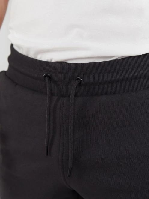 pantaloni scurti de trening pt. barbati Fundango Delon Sweatshort negru 5