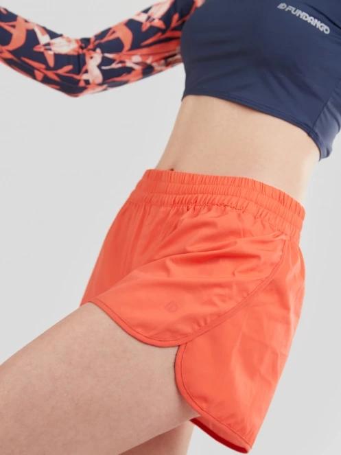 sort de plaja pt. femei Fundango Elderberry Boardshort rosu 5
