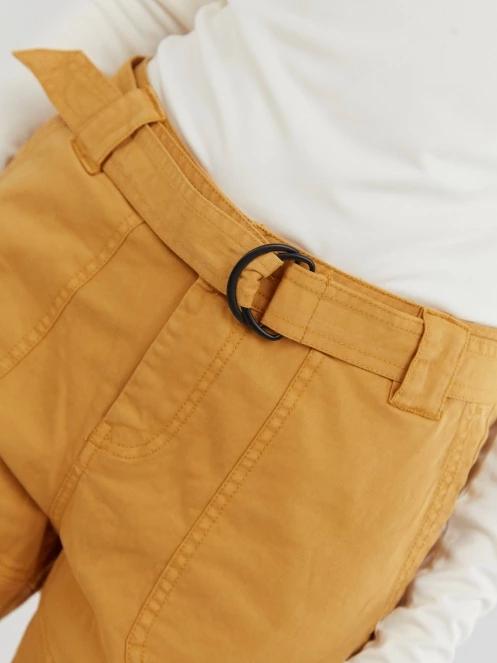 pantaloni de strada cu buzunare laterale pt. femei Fundango Alina Cargo Pants galben 5