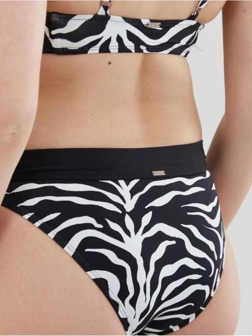 chiloti bikini pt. femei Fundango Sahara Mid Waist Full Bottoms negru 5