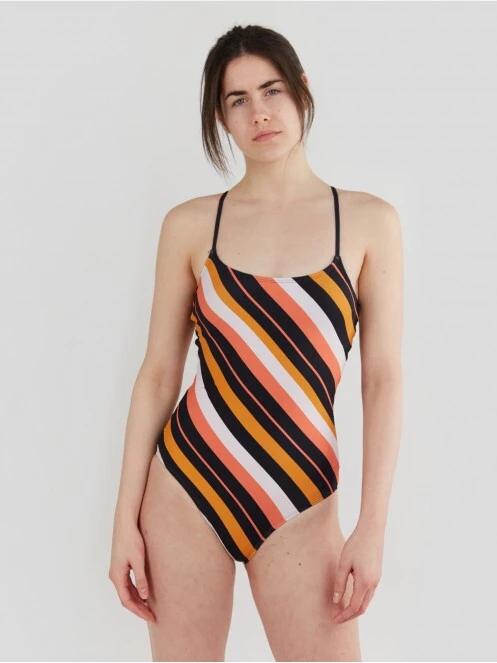 costum de baie pt. femei Fundango Lorida Classic Suit negru 2