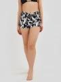 sort de plaja pt. femei Fundango Elderberry Boardshort negru 1