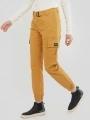 pantaloni de strada cu buzunare laterale pt. femei Fundango Alina Cargo Pants galben 1